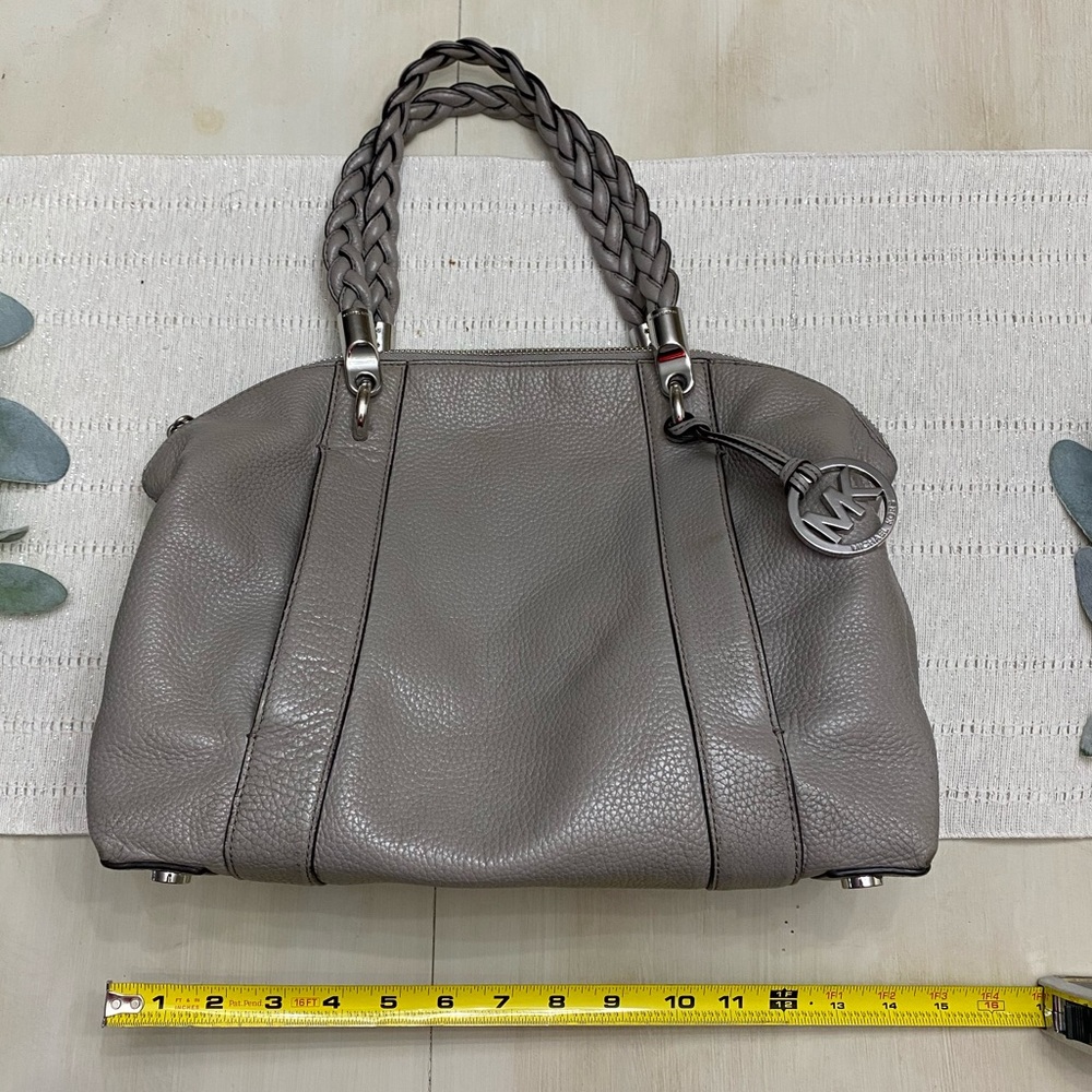 Michael Kors handbag 👜